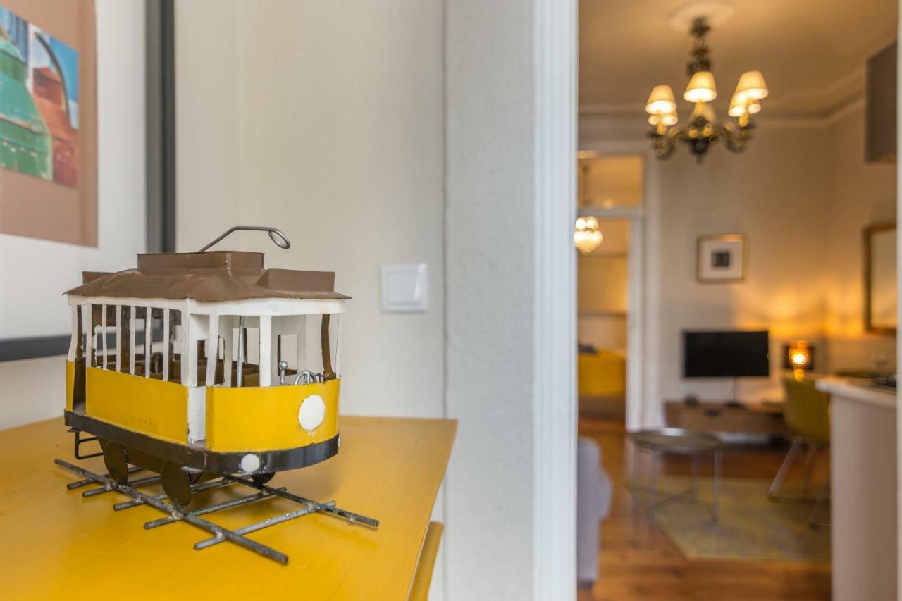 Portuguese Charm In Lisbon Apartment Luaran gambar